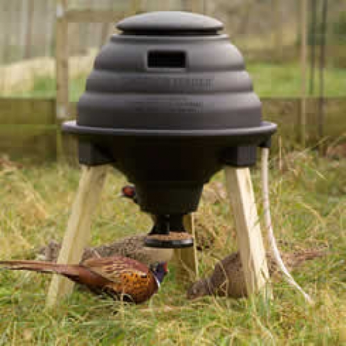 55 Kg Outdoor Pan Feeder. Emperor Feeder